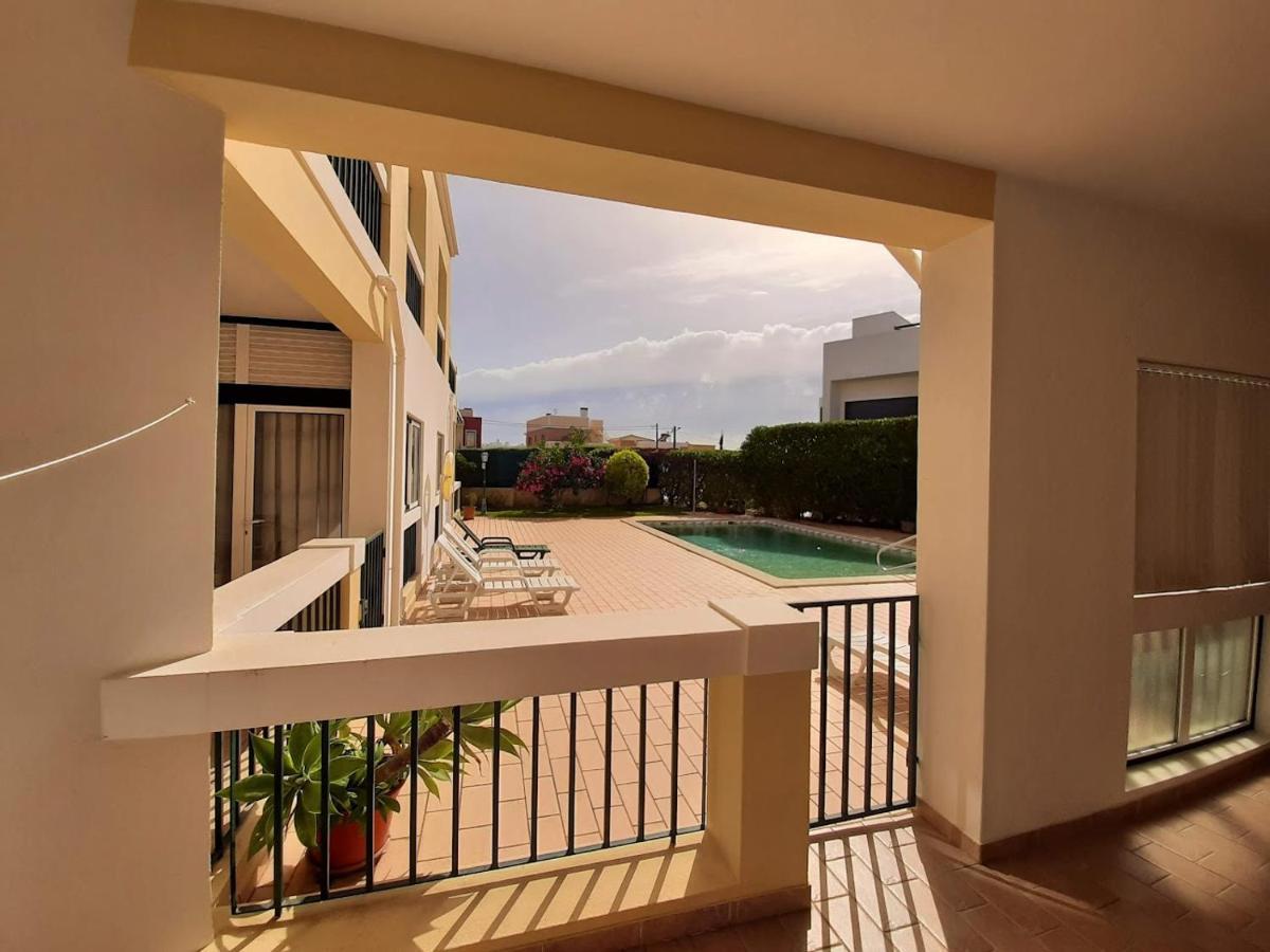 Mjalvor - Apº Em Condominio Com Piscina エクステリア 写真